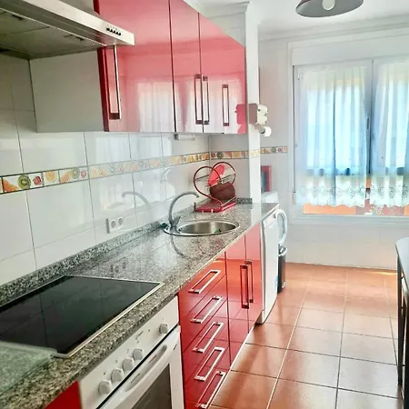 A 5 Minutos Del Centro Parking Privado 오비에도