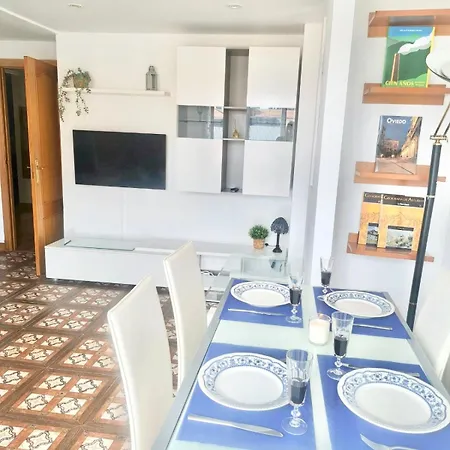 A 5 Minutos Del Centro Parking Privado *