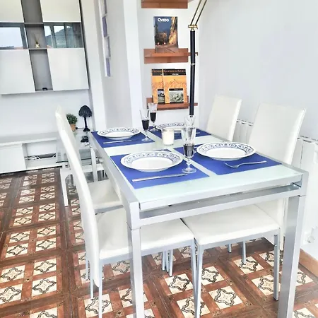 A 5 Minutos Del Centro Parking Privado * 오비에도